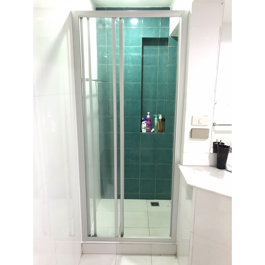 El bano ฉากกั้นอาบน้ำ โครงอลูมิเนียม กระจกนิรภัย 3ตอน  ขนาด (81-86) X185 ซม