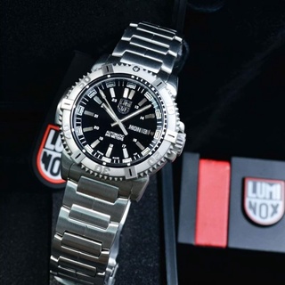 luminox​ automatic​ 200​ m​ 6500​ series model  xs.6502