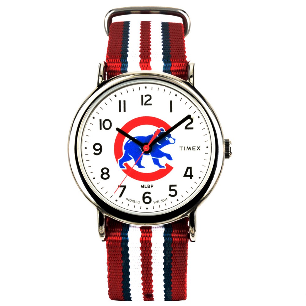 Timex TM-TW2T54800 Weekender MLB Tribute Collection นาฬิกาข้อมือผู้ชายและผู้หญิง ฿1,260 (ราคาเต็ม ฿3,600)