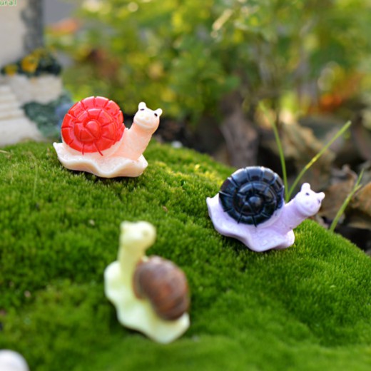 ตุ๊กตาจิ๋ว - หอยทาก เรซิ่น 3 สี
