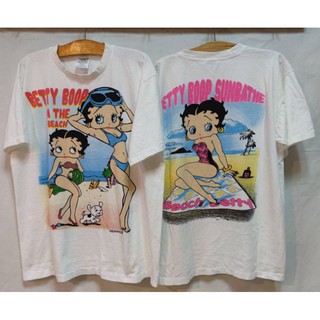 แฟชั่นคลาสสิกBETTY BOOP IN THE BEACH 🏖️  ลายเสื้อการ์ตูน ลายเสื้อการ์ตูนวินเทจ เบตตี้บูฟ ลายนี้มีมาน้อยรีบจัดนะคะ