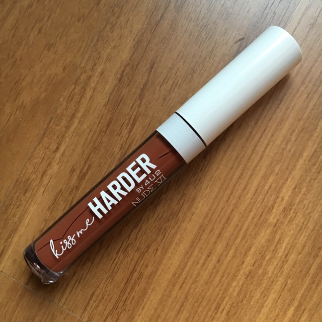 4u2 Kiss me harder N6