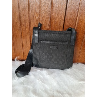 used cucci crossbody bag