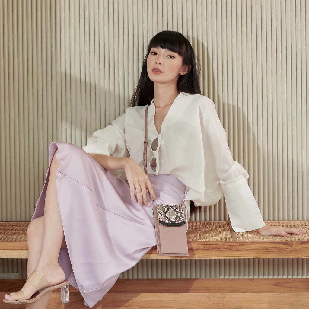 BACK IN STOCK*  Bestseller RENE Phone Bag - รูปที่ 6