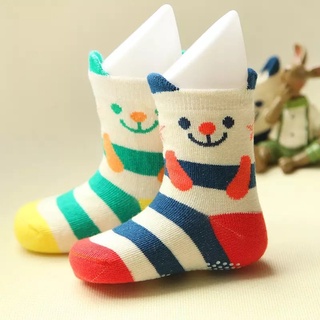 ถุงเท่าเด็กอ่อนกันเลื่อนพร้อมส่ง