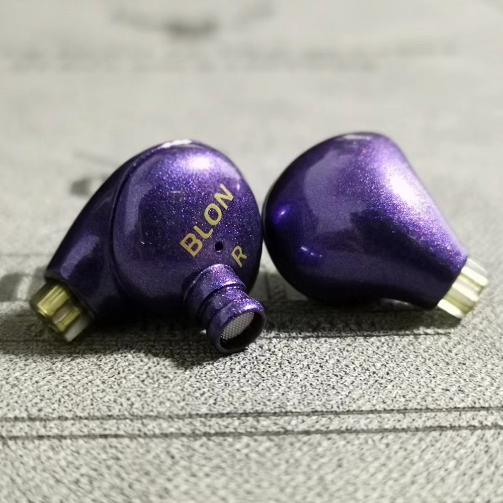Blon BL03 BL-03 10 มม.ไดอะแฟรมคาร์บอนแบบไดนามิกหูฟังชนิดใส่ในหูกีฬาหูฟัง 2Pin สาย