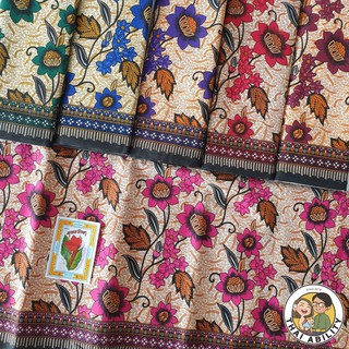 ผ้าถุง ลายดอก 🧵 เย็บแล้ว 🧵 พุทธรักษา รอบวง 1.7 เมตร ยาว 1.05…