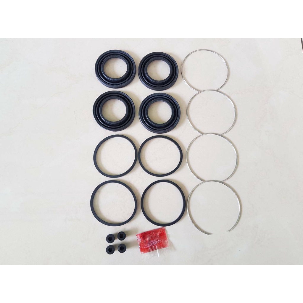 ชุดซ่อมยางดิสเบรคหน้า ISUZU NKR, ตาการ์ตูน ยี่ห้อ TOYO JAPAN ชุดละ380บาท