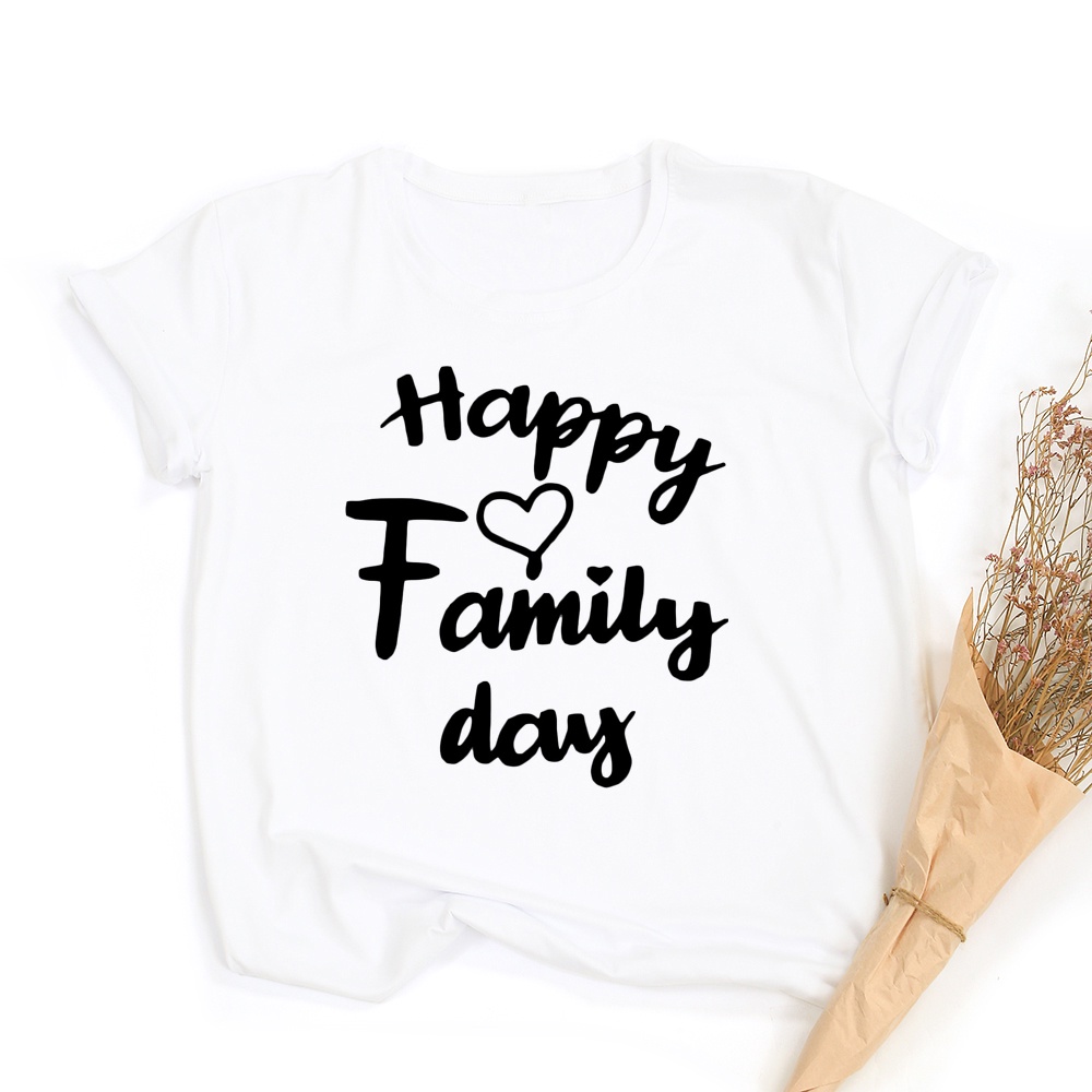 ชุดเสื้อยืด คอกลม แขนสั้น พิมพ์ลาย Happy Family Day สําหรับครอบครัว พ่อ แม่ และลูก