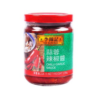 ลีกุมกี่ น้ำจิ้มพริกกระเทียม Lee Kum Kee Chili Garlic Sauce 226 g.