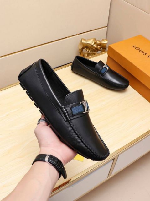 Louis Vuitton Elegant Loafer Shoes.💓, Men's Fashion, Footwear, Dress Shoes  on Carousell