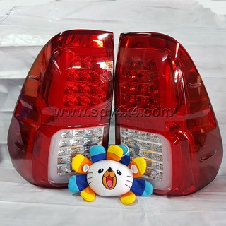 ไฟท้าย LED แต่ง Toyota Revo ซ้ายและขวา (ส่งฟรี)