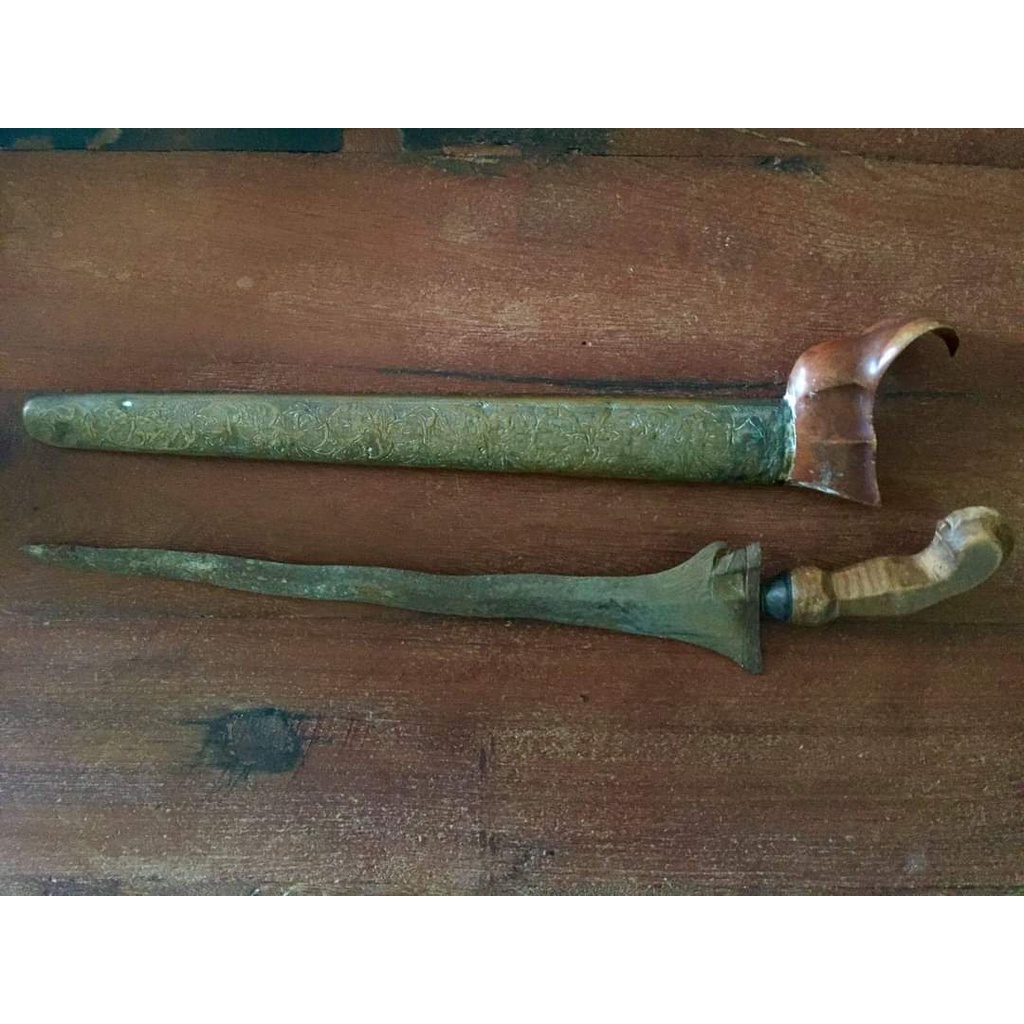 รวมกัน 101+ ภาพ มีดกริชโบราณ คมชัด