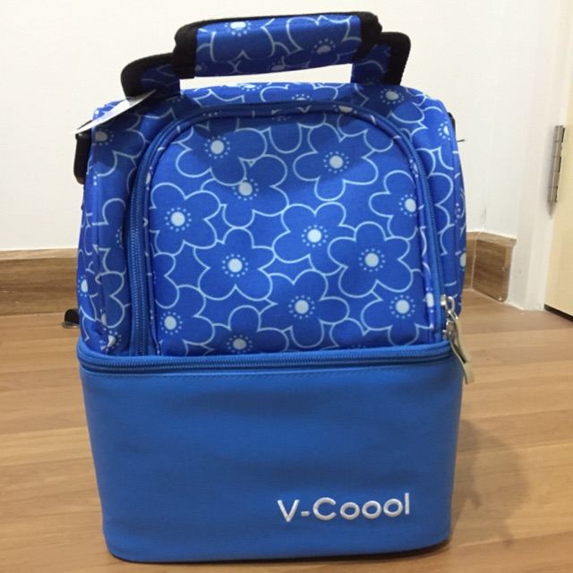 กระเป๋าเก็บความเย็น v-cool ฟรี Ice Pack / มือ 1