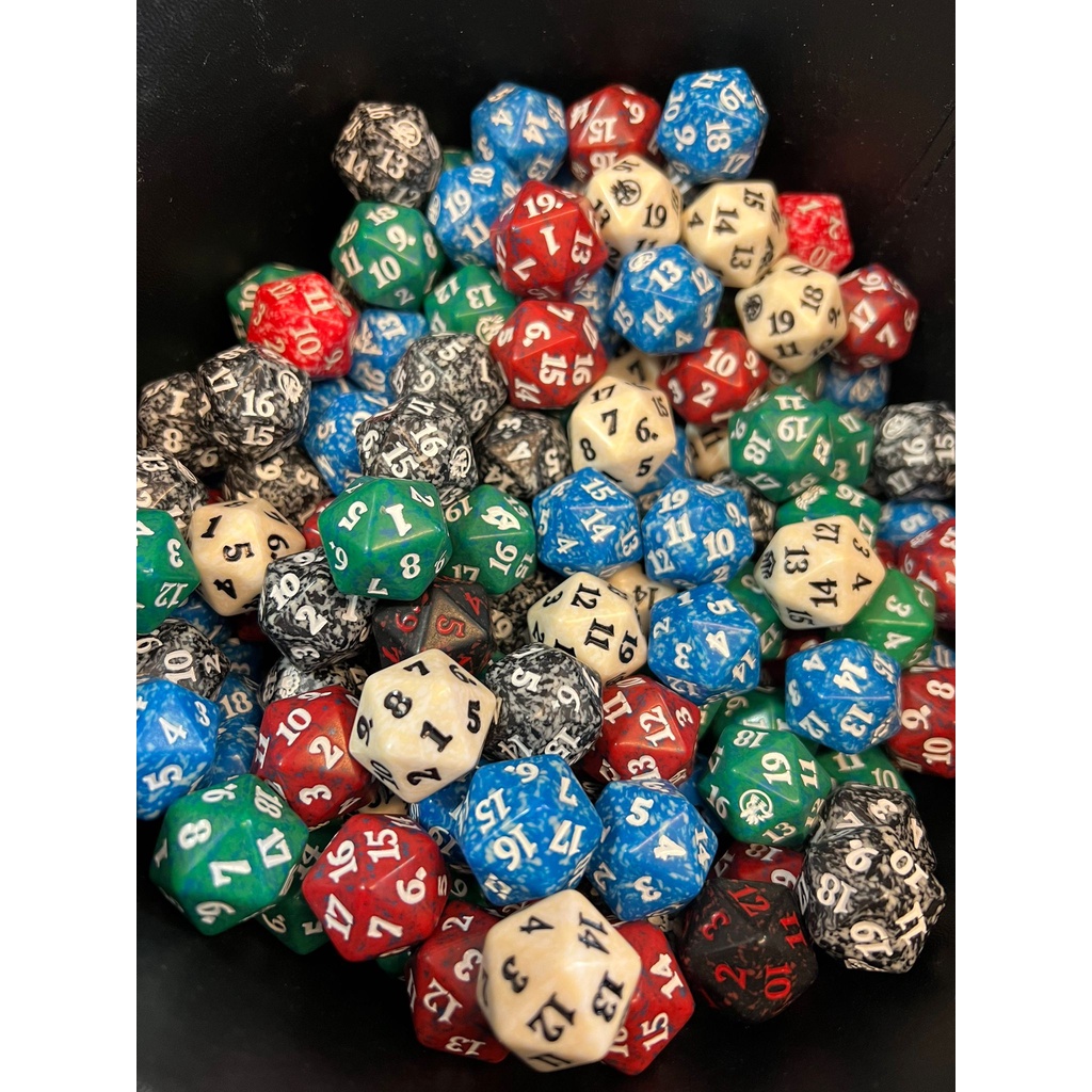 1x Random D20 (20 ด้าน) Die Dice MTG Pokemon Yugioh FAB tcg