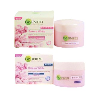 GARNIER Sakura White Pinkish (Day Cream SPF21 &amp; Night Cream)  (เดย์ครีม18ml + ไนท์ครีม18ml)