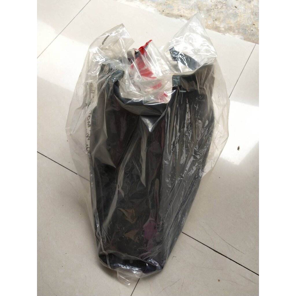 ฝาครอบใต้เบาะ GT125 2015-2021 อะไหล่แท้ YAMAHA 2SX-F172W-00