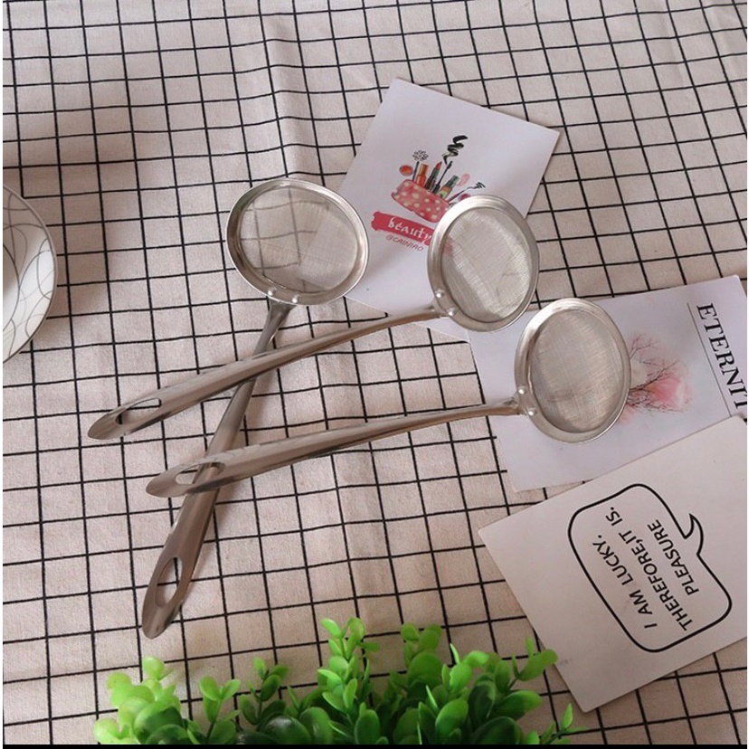 กระชอนตักฟอง ช้อนตักกากอาหาร กระชอนสแตนเลส ตาถี่ รูเล็ก คุณภาพดี ขนาดเล็ก1ชิ้น - รูปที่ 2