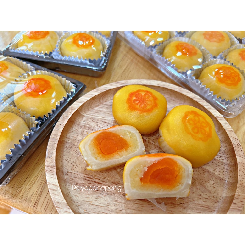 เปี๊ยะถั่วไข่เค็ม | เปี๊ยะถั่วล้วน | เปี๊ยะไส้เค็ม | แป้งนุ่ม By เปี๊ยะปังปัง