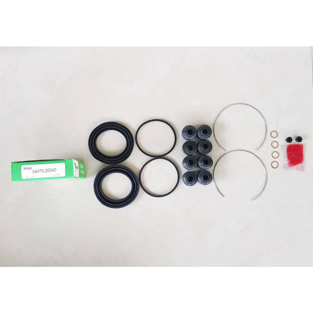 ชุดซ่อมยางดิสเบรคหน้า TOYOTA LH112,3L,5L รถตู้ ยี่ห้อ TOYO JAPAN ชุดละ350บาท