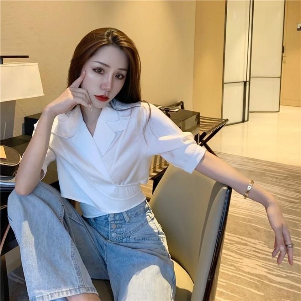 เสื้อครอปท็อป แขนสั้น สายคล้องคอ แฟชั่นฤดูร้อน สําหรับผู้หญิง - รูปที่ 4