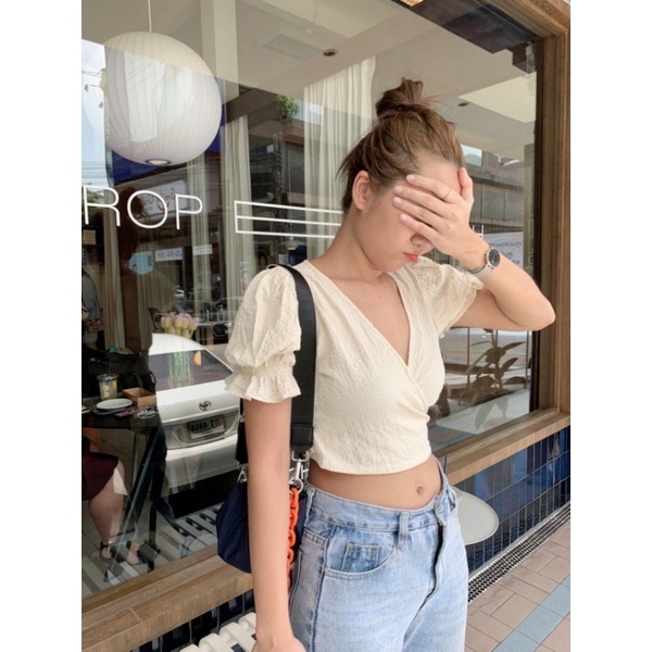 เสื้อครอป Lemonade crop🍋