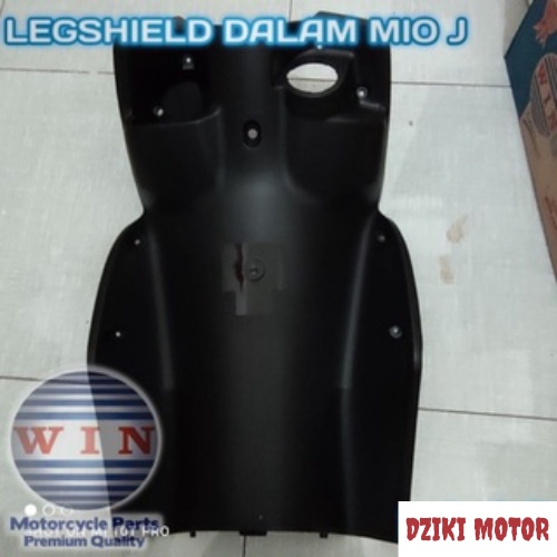 Reksil Legshield กุญแจกลาง Yamaha Mio J 54P WIN ยี่ห้อ