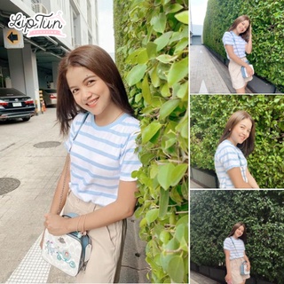 👕𝙇𝙞𝙥𝙩𝙪𝙣 𝙎𝙝𝙤𝙥 เนื้อผ้า​Cotton​ 100% ( Striped T-shirt Fashions ) ‼️ เสื้อยืดลายขวาง เสื้อยืดลายทาง LB-25 ลายสี : ขาว/ฟ้า