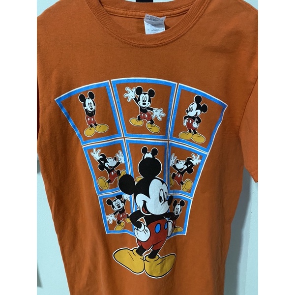 เสื้อผ้าวินเทจ เสื้อผ้าการ์ตูน Disney MickeyMouse GILDAN มือสอง