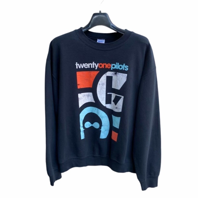 เท่ห์รับหน้าหนาว *มีปลายทาง* เสื้อสเวตเตอร์ วง 21Pilots เสื้อแขนยาว หายาก สวย Twenty One Pilots *ใช้