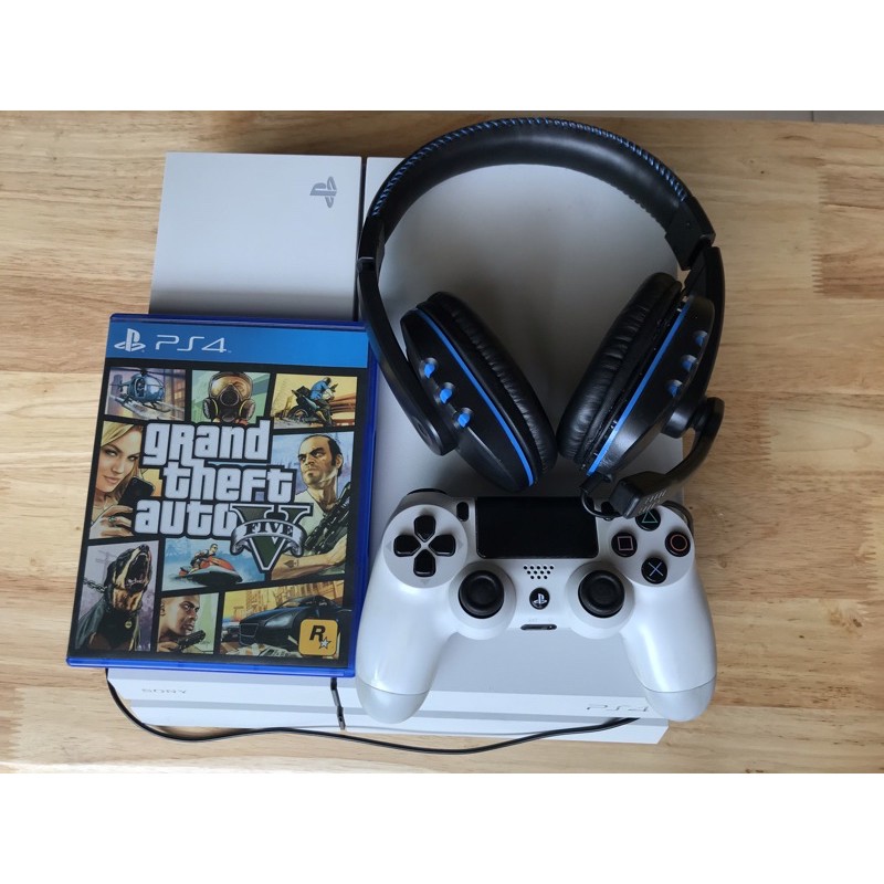 Playstation มือสอง PS4 สีขาว 500gb แท้ *แถมแผ่นเกม GTA 5 และหูฟังฟรี