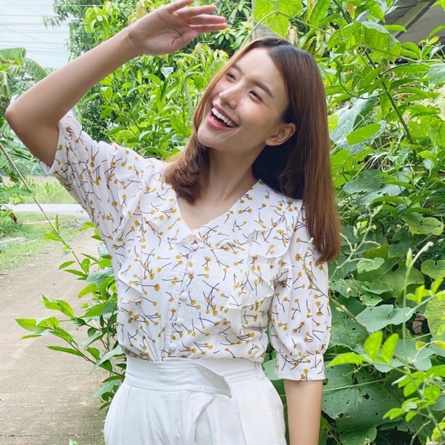 milli yellow flower shirt