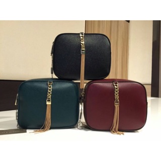 กระเป๋า CHARLES &amp; KIETH TASSEL CLUTCH outlet