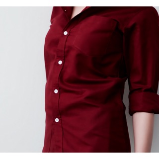 Burgundy Oxford Shirt ทรงสวย unisex ผ้าเนื้อดีนำเข้า