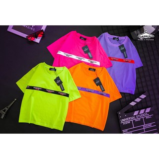 เสื้อครอป สี Neon ติดเทปอกเท่ๆ