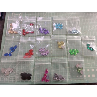 KHMรหัส474พลอยหยดน้ำ(มีรู) ขนาด8*13(ปลายเรียวหน่อย) 5ชิ้น 6 บาท