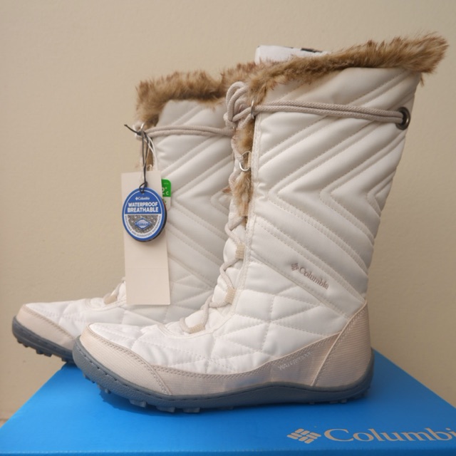 รองเท้า Columbia สีขาว ไซส์ 39 สำหรับลุยหิมะ กันน้ำ เทคโนโลยี Omniheat