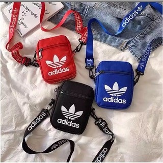 Adidas Clover กระเป๋าสะพายข้าง กระเป๋าสะพายใบเล็ก กระเป๋าแฟชั่น Unisex Crossbody Bag No.Hxb