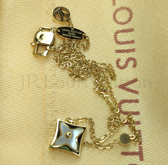 ใหม่ ดอกสีพร้อมสต็อก BB STAR PENDAN
