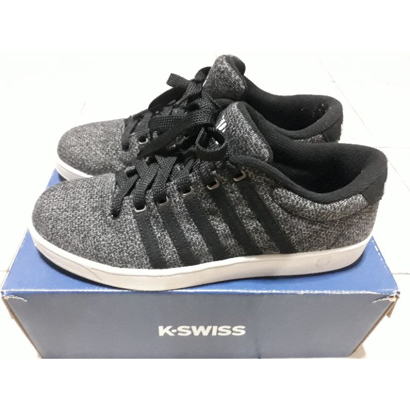 รองเท้าผ้าใบ KSWISS SIZE 43 ส่งฟรี
