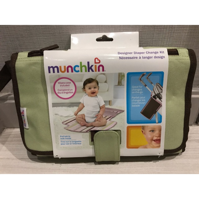 แผ่นรองเปลี่ยนผ้าอ้อม munchkin