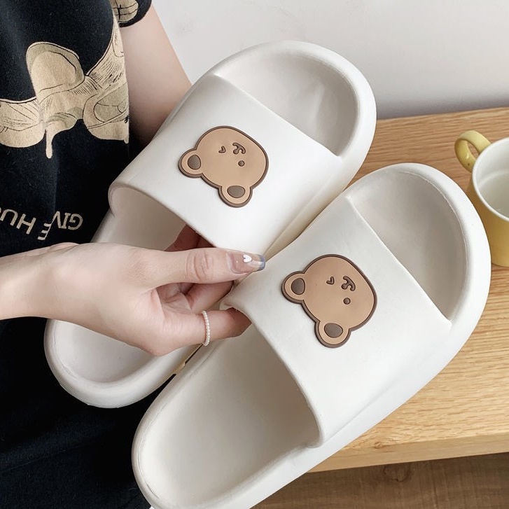 [ ลูกค้าใหม่ 1บาท ] รองเท้าแตะผู้หญิง มีหลายลายหลายสี สไตล์เกาหลี น่ารักๆ น้องหมี น้องกระต่าย อื่นๆ หลายลายลายสไตล์