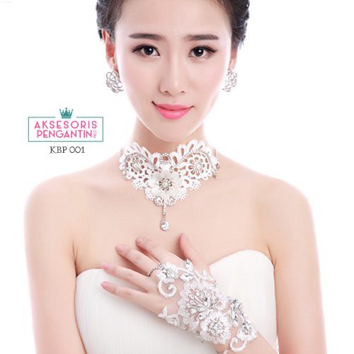 อุปกรณ์จัดงานแต่งงานเจ้าสาวสร้อยคอผ้าสร้อยคอ Kpp001