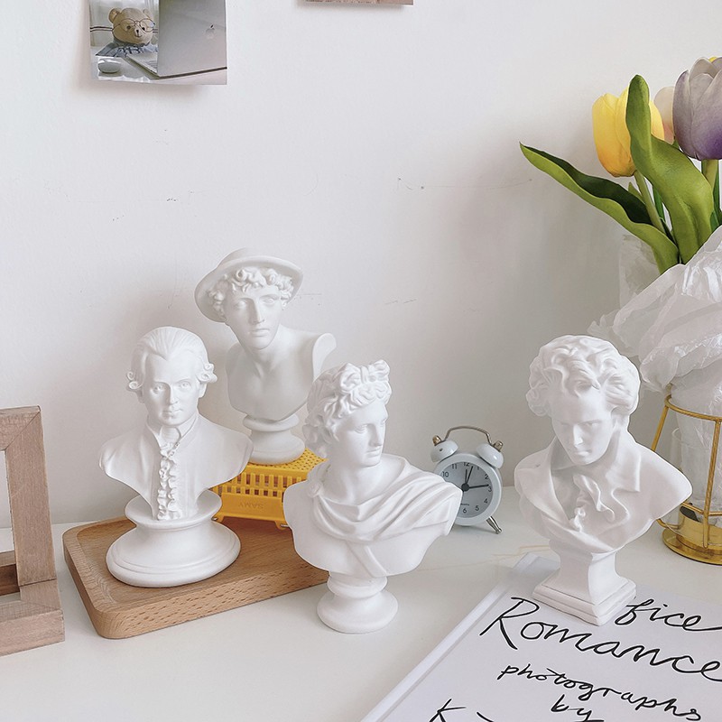 Chic fun shop รูปปั้นเรซิน ขนาดเล็ก สําหรับตกแต่งบ้าน