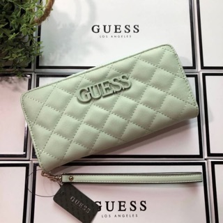 🐝 GUESS WOMENS 2019 LONG WALLET กระเป๋าสตางค์ใบยาวหนังนิ่ม สีเขียวมิ้น