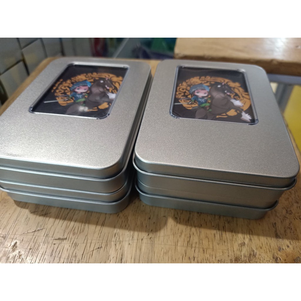 การ์ด amiibo zelda มี24ใบกล่องเหล็ก Premium ด้านหลัง card มีรายละเอียดดรอปของ