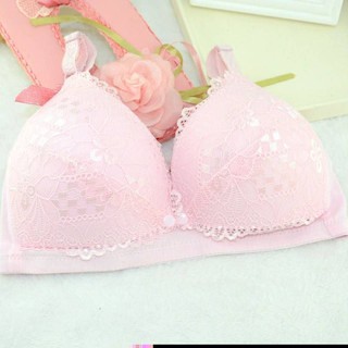 เสื้อในให้นมลูกไม้ชมพู