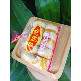 ขนมเปี๊ยะไส้เยอะแป้งบางมากเนื้อแป้งไม่แข็งกระด้างขนมเปี๊ยะตาลกง1แพ็คบรรจุ10ชิ้นแพ็คละ35บาทสูตรดั้งเดิมการันตีของสดใหม่นะ