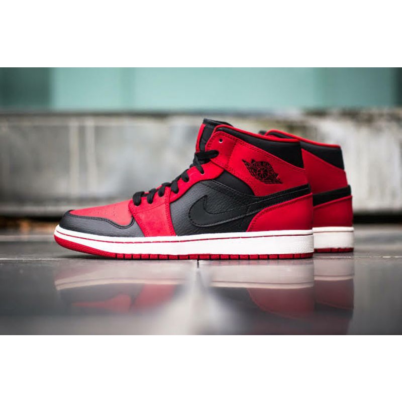 รองเท้า Air Jordan Mid Bred 2013 Size มือสอง