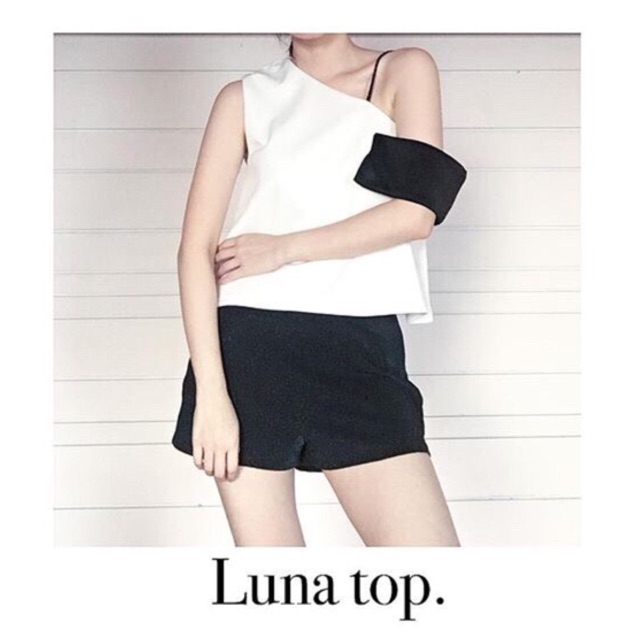 Luna top แบรนด์ VenusP.